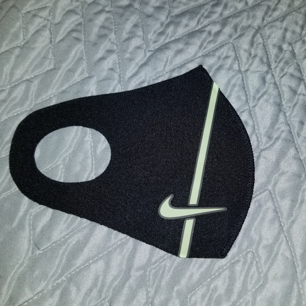 Handmade face mask